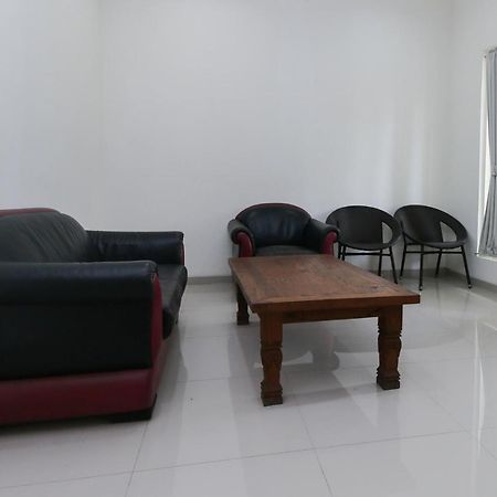 Reddoorz Plus At Panorama Villas Batu Batu  Eksteriør bilde