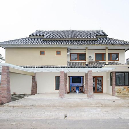 Reddoorz Plus At Panorama Villas Batu Batu  Eksteriør bilde