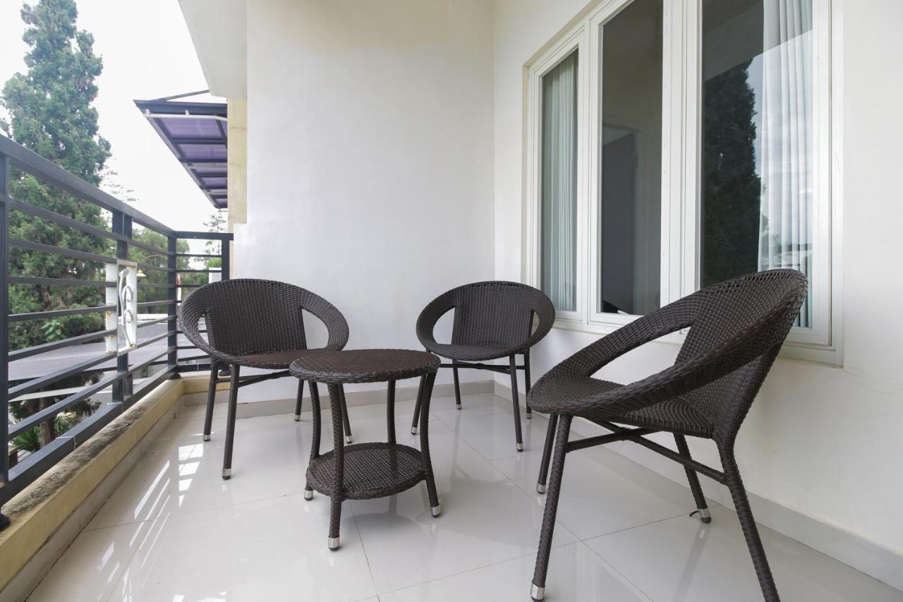 Reddoorz Plus At Panorama Villas Batu Batu  Eksteriør bilde