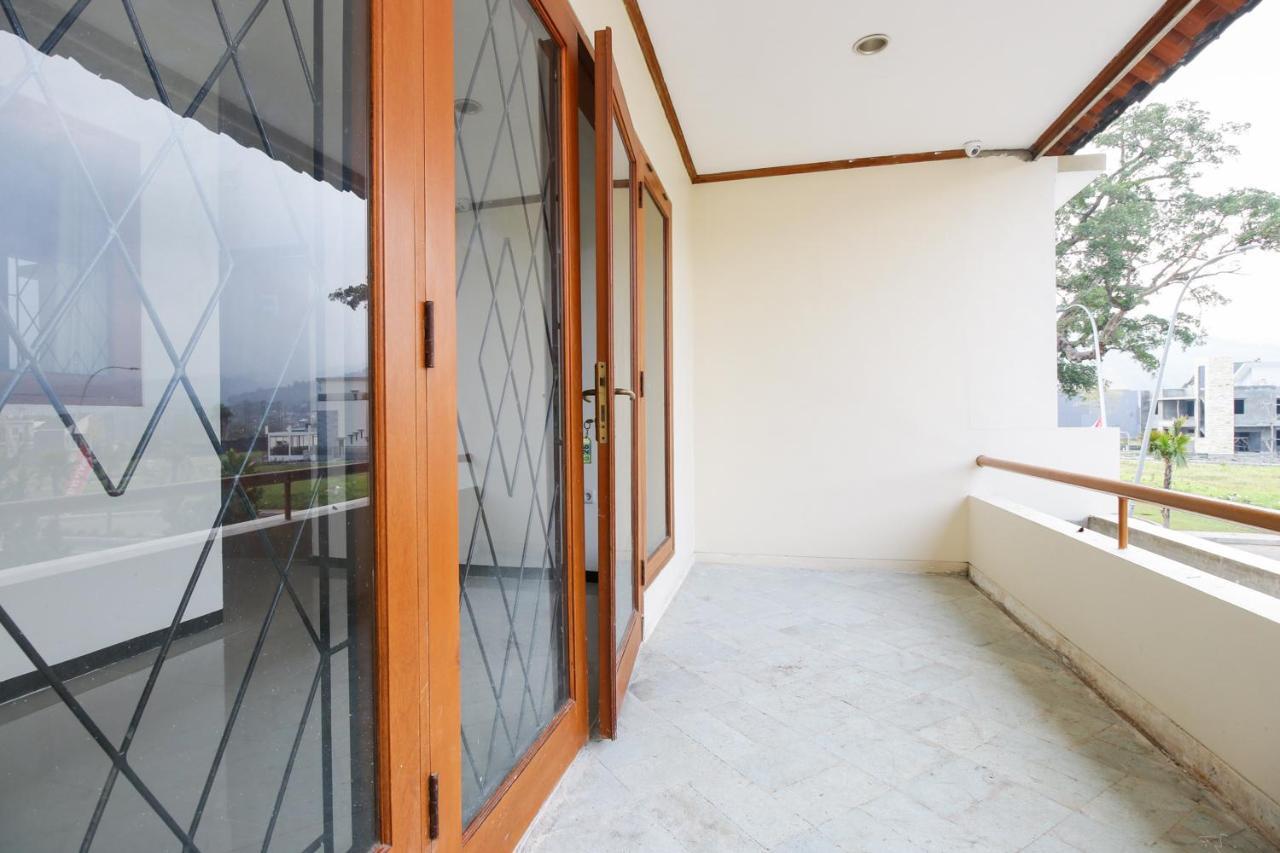 Reddoorz Plus At Panorama Villas Batu Batu  Eksteriør bilde
